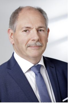 Dr.-Ing. Schäfer, Industrieberater